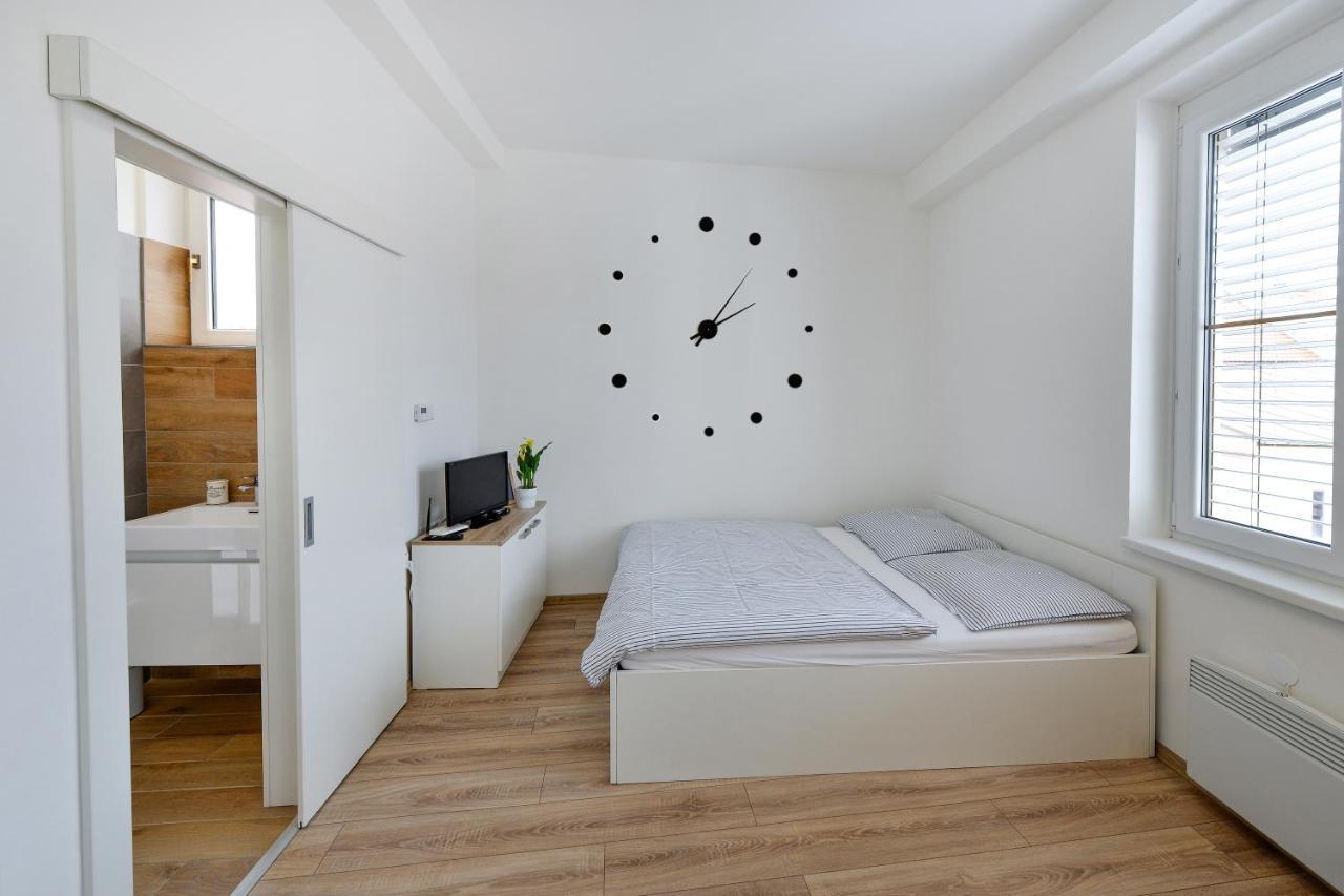 Soho Apartment Pisek  Exterior photo